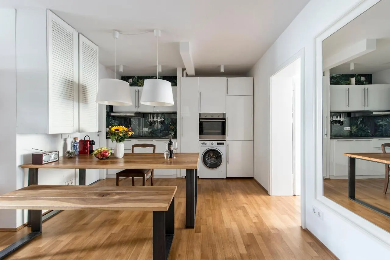 Mozart Apartment Muenchen Munich